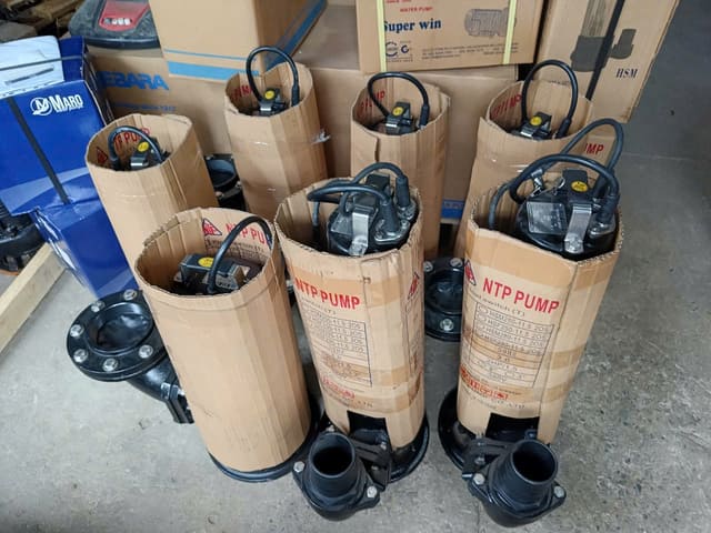 Máy bơm chìm hút bùn thải NTP HSF280-13.7 205 5HP 380V 4