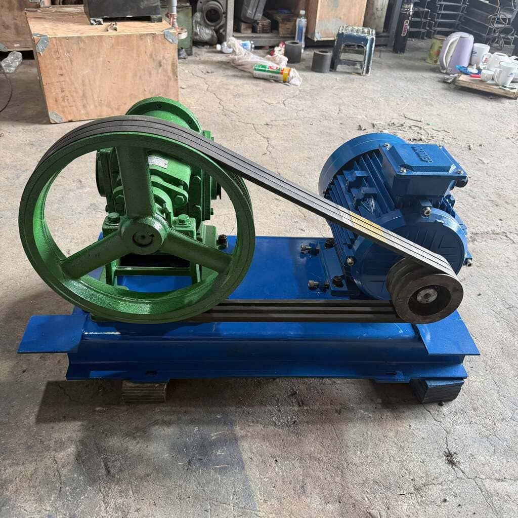 Bully trợ bơm đầu gang NTP A06CU1-010 6 Bully trợ bơm đầu gang NTP A06CU1-010 6